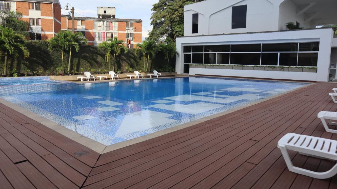 Hotel Blue 66