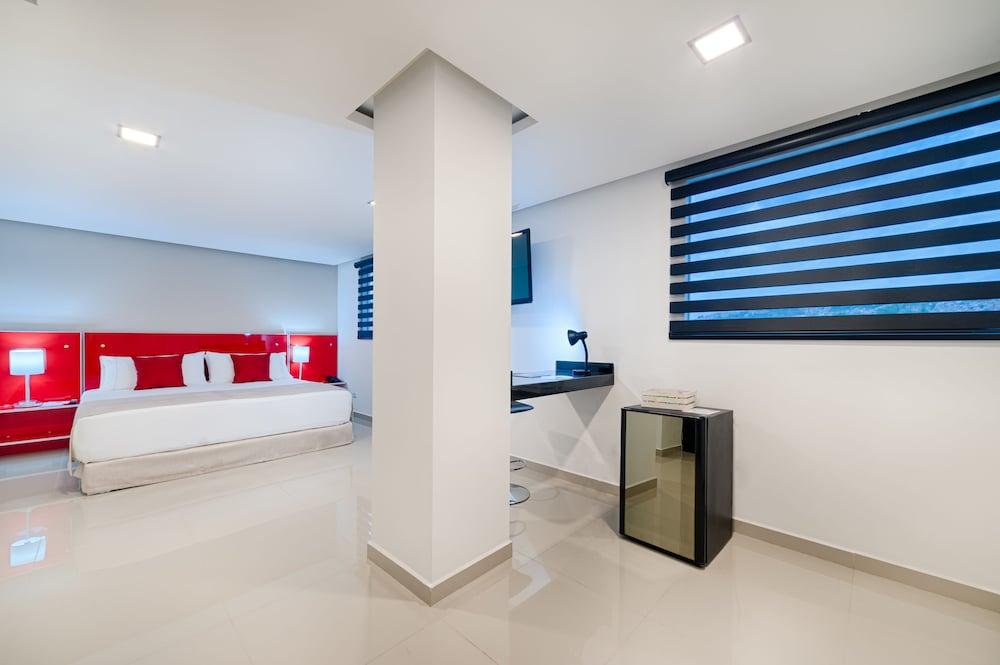 Hotel Blue 66 4*