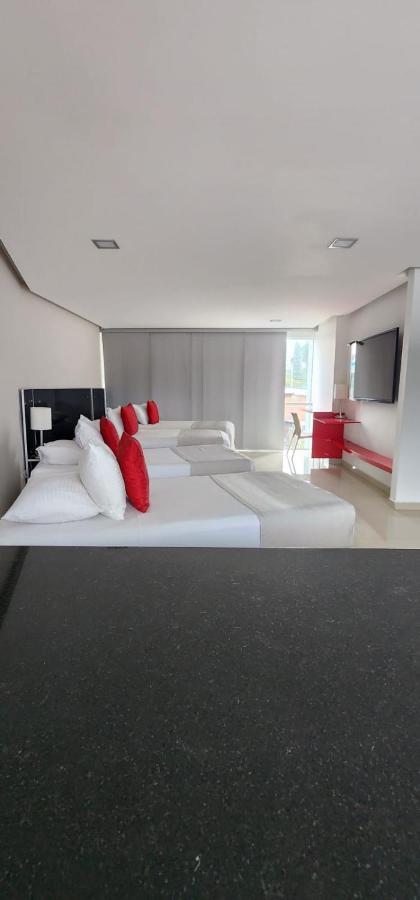 Hotel Blue 66 Cali